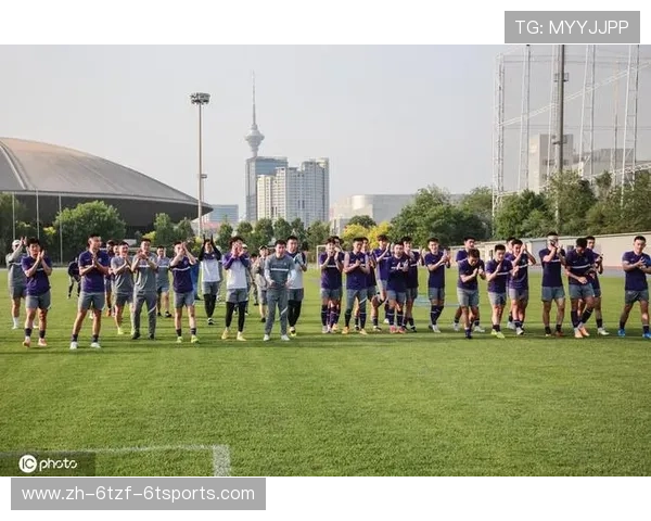 历届效力过英超的著名球员名单及贡献回顾